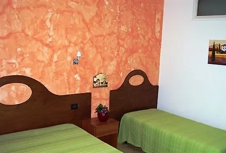 Vistamare Hotel 3*