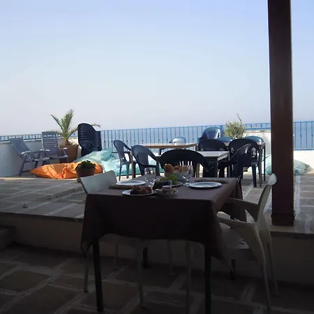 Vistamare Hotel